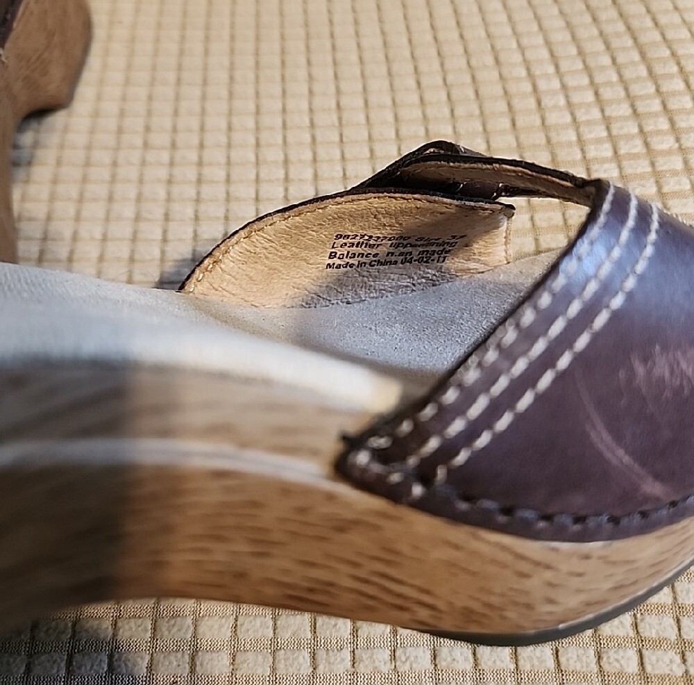 Comfort Leisure Women's DANSKO Brown Leather Slingback Sandals SIZE 37 - Picture 7 of 7